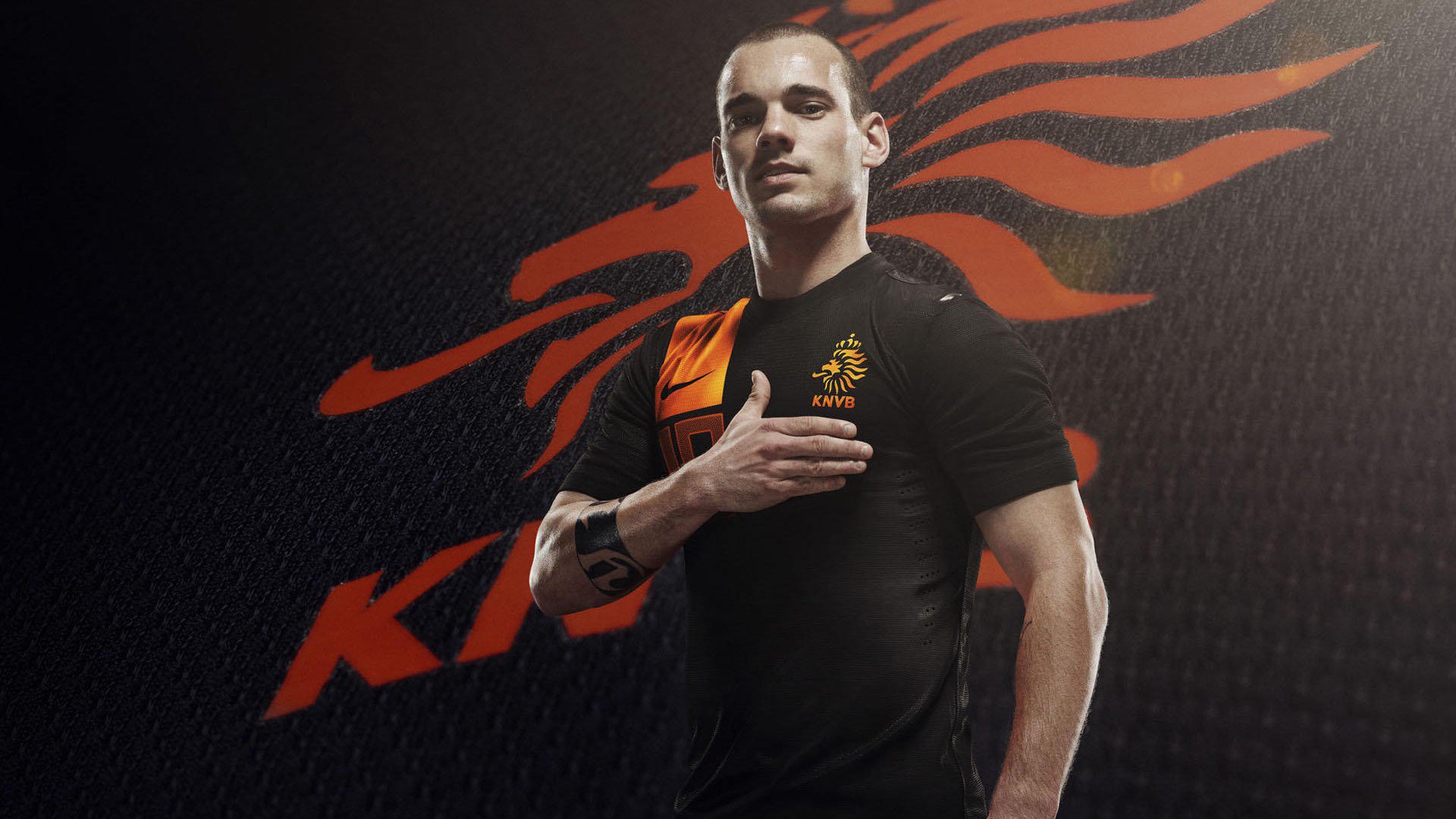 水球赛场瑞士男队防守严密，瑞士队打球风格